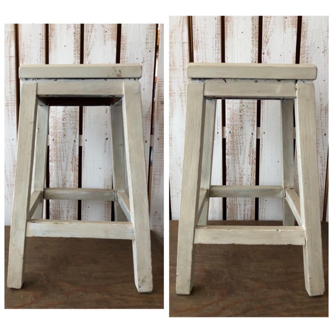 ヴィンテージ　古道具　ホワイトスツール　スクエア　椅子　飾り棚