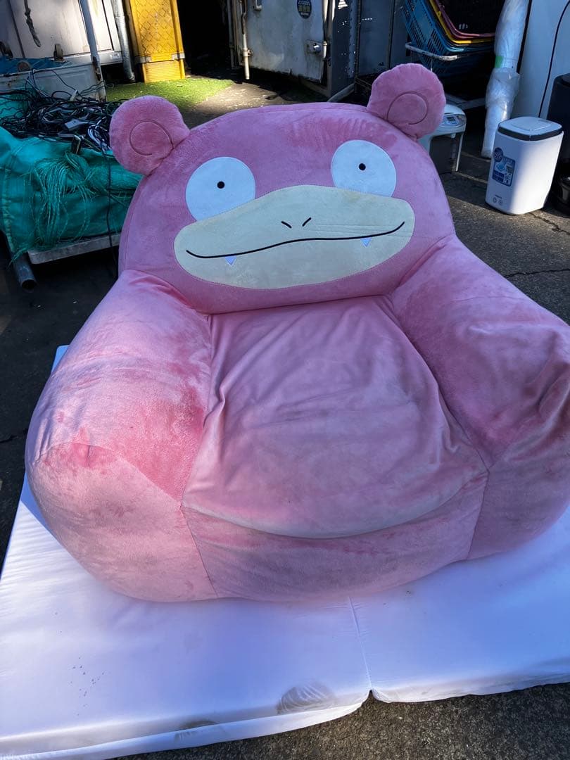 ポケモン ぬいぐるみソファ　ヤドン