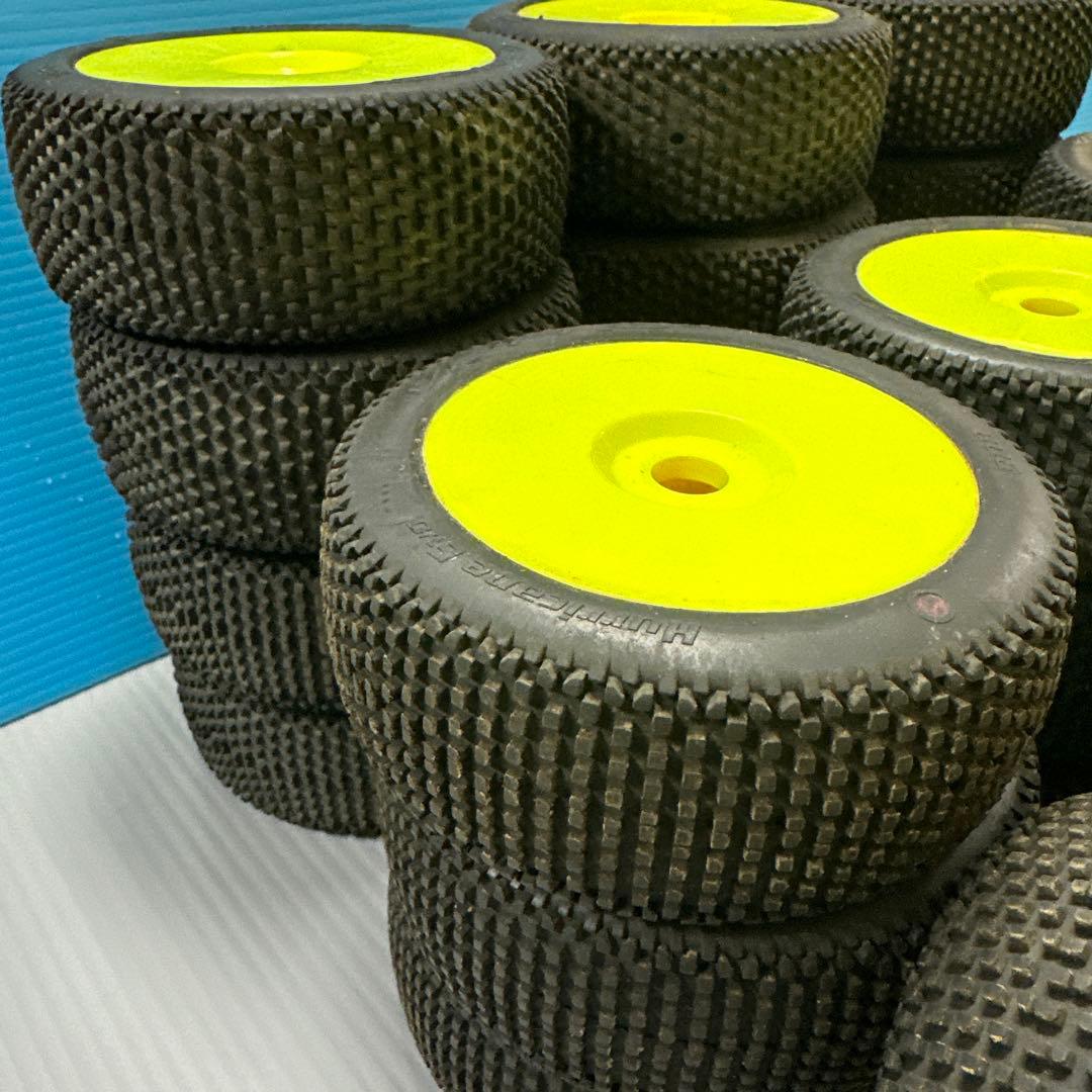 1/8バギーオフロード用タイヤ、ホイール貼り済