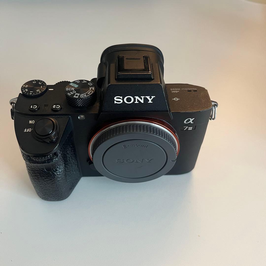 SONY α7iii ミラーレス一眼カメラ ソニー おまけ付き