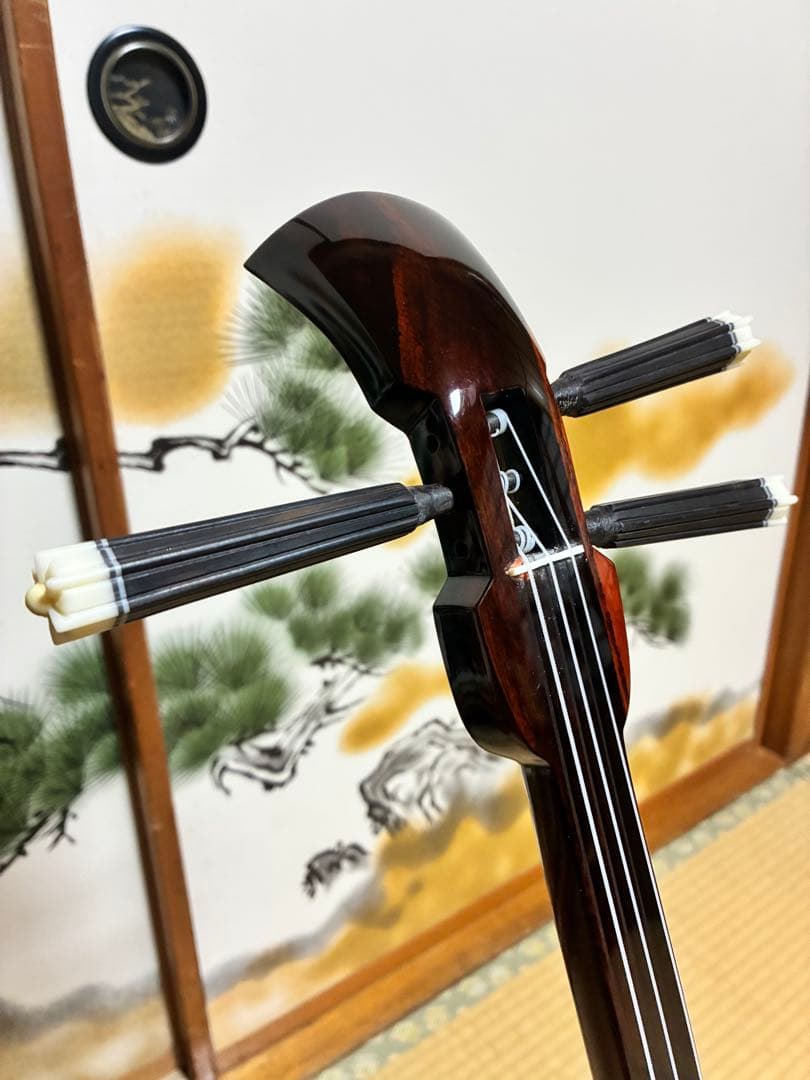 沖縄三線　エーマクルチ　本蛇皮一枚張り！与那城型！ユナー型！