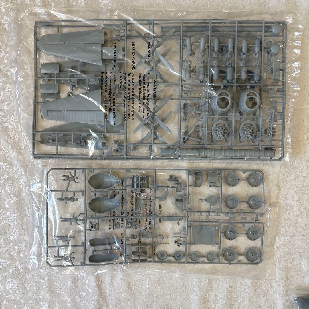 アメリカレベル B-29 スーパーフォートレス 1/48スケール 85-5711