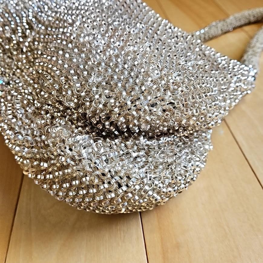 希少アンテプリマ ノッテ インティマ T-BACKワイヤーシルバーゴールド　袋付