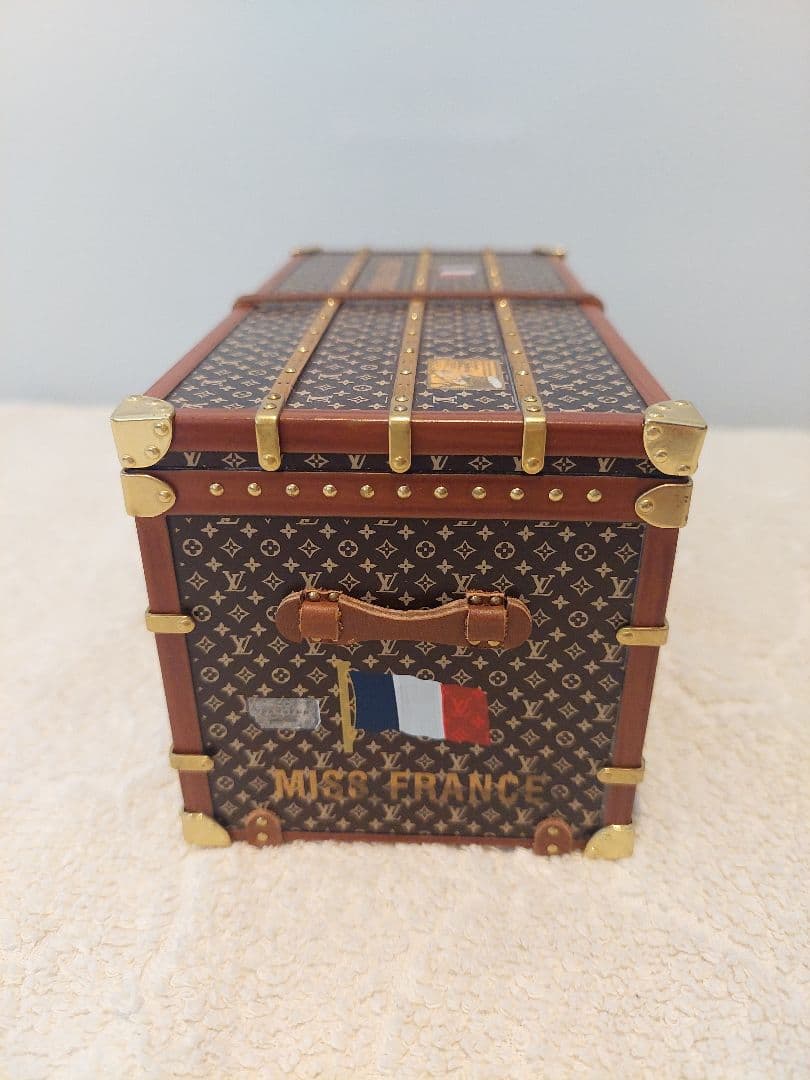 LOUISVUITTONノベルティミスフランスモノグラムトランクペーパーウェイト