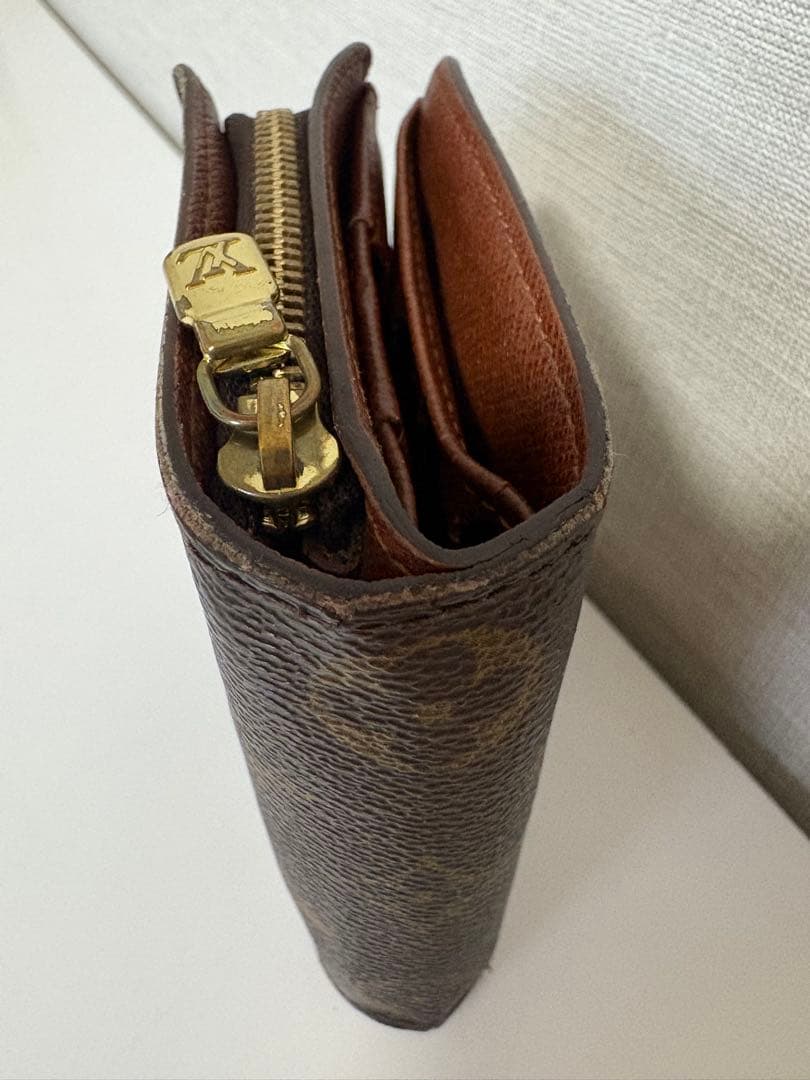 正規品 ルイヴィトン モノグラム 二つ折り財布 使用感あり 箱付