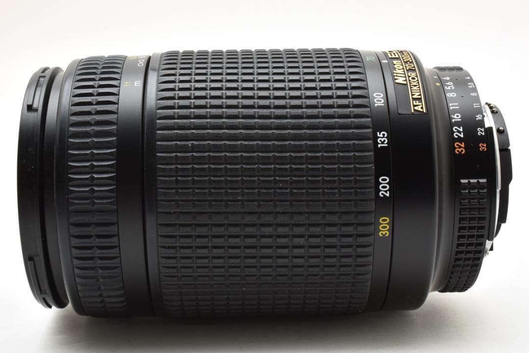 【S2006】Nikon NIKKOR 70-300 F4-5.6D 箱付き