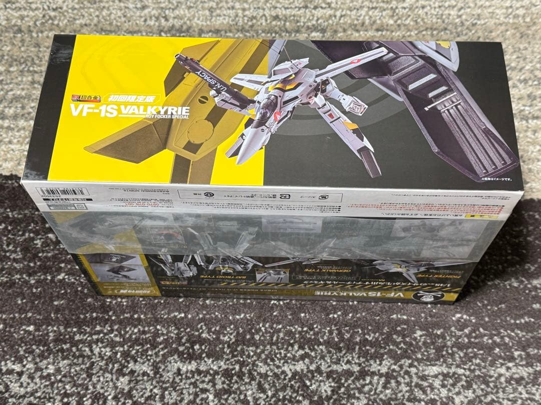 マクロスDX超合金 初回限定版　VF-1S ロイ・フォッカースペシャル　新品