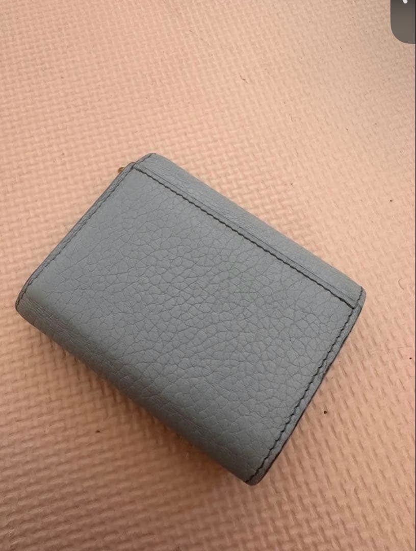 ルイヴィトン　折りたたみ財布