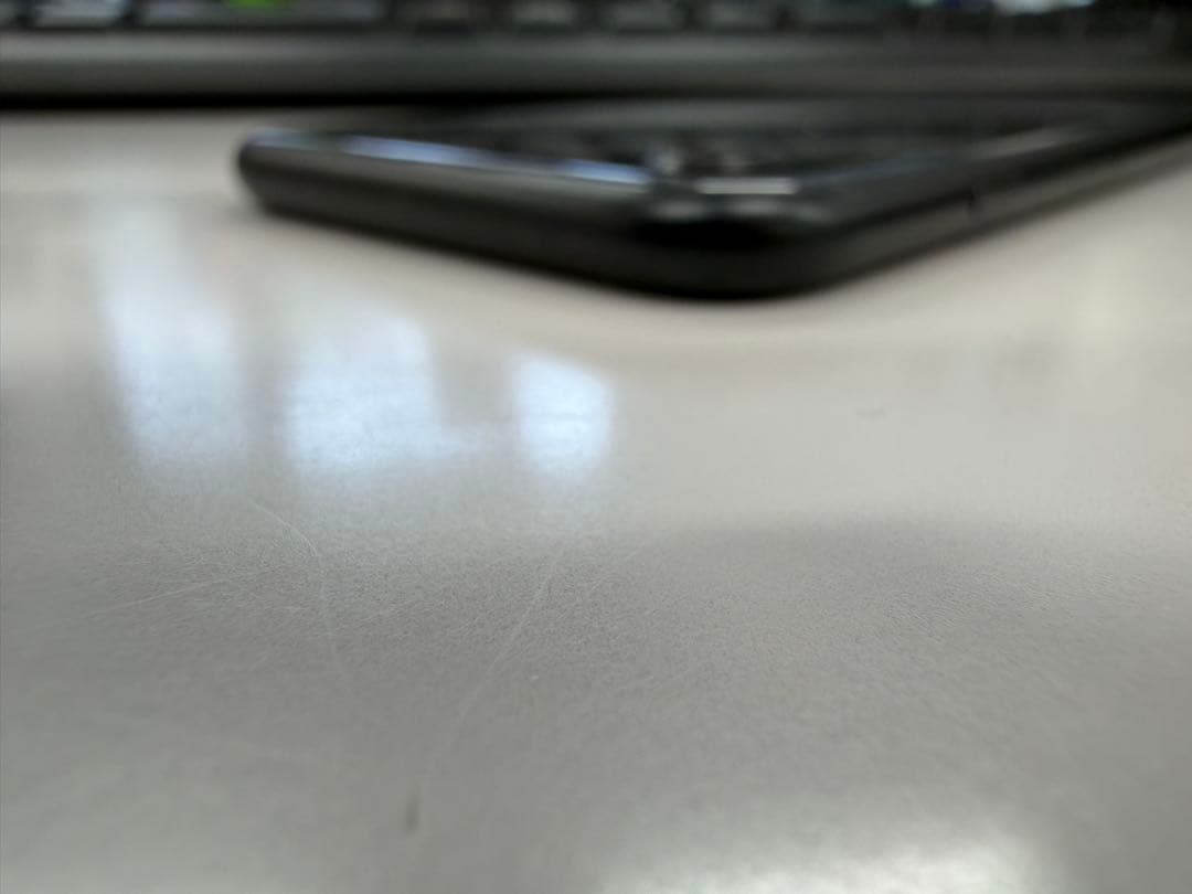 Apple iPhone SE 第2世代 本体 ブラックSIMフリー 状態良