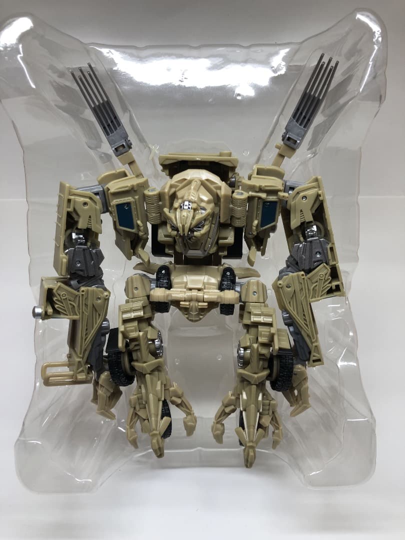 スタジオシリーズ SS-24 ボーンクラッシャー