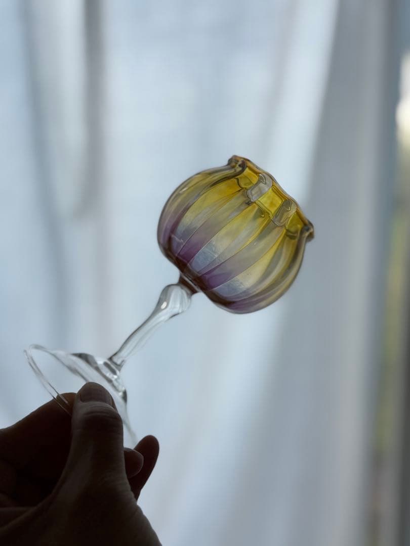 紫と黄色グラデーションガラスカップ　　　　キャンドル入れ　フラワーアレンジメント