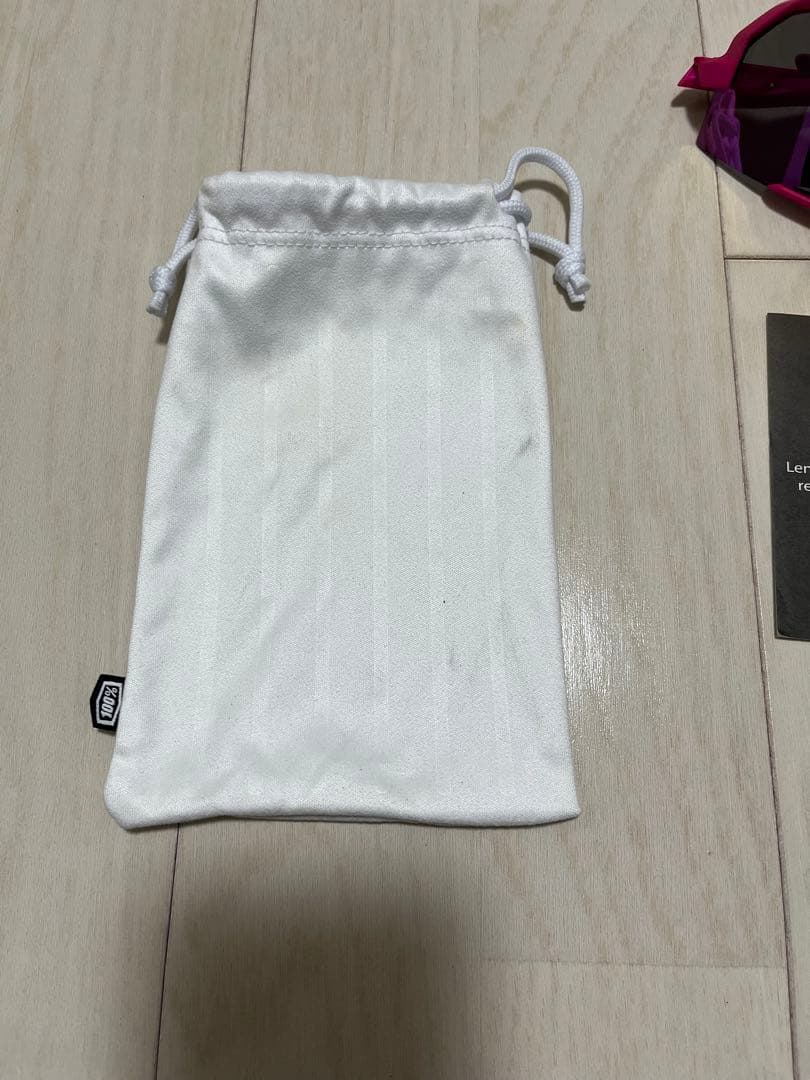 ワンハンドレッド 100％ サングラス