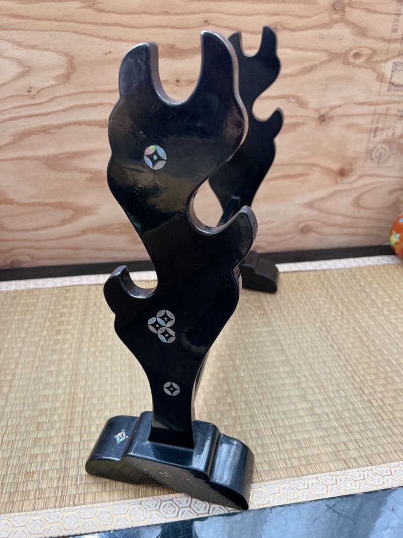 KATSUHIKO螺鈿装飾】刀掛け 三本掛け 刀台 刀置き 刀台座