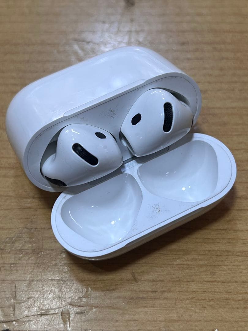 AirPods 4 エアーポッズ Apple アップル