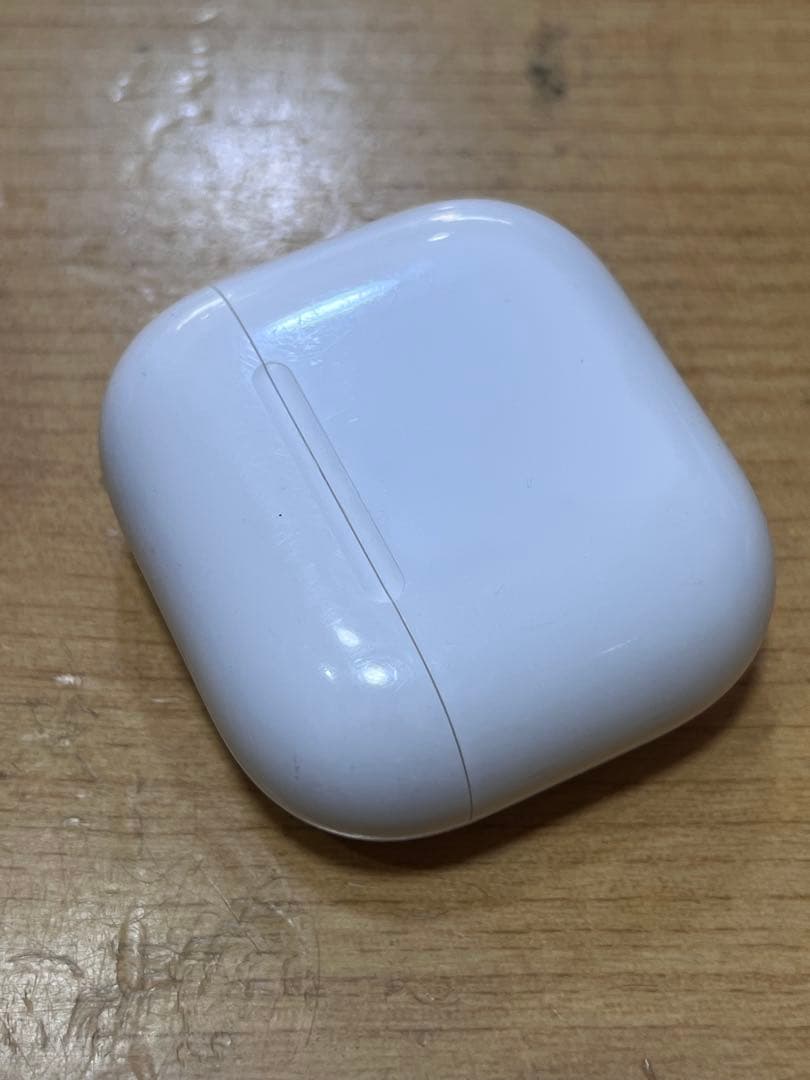 AirPods 4 エアーポッズ Apple アップル