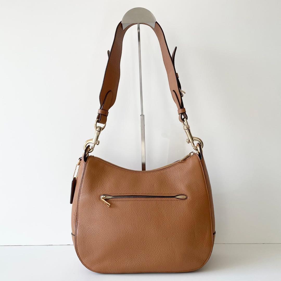 【新品】COACH ワンショルダーバッグ ホーボー ソフトレザー 肩掛け可能