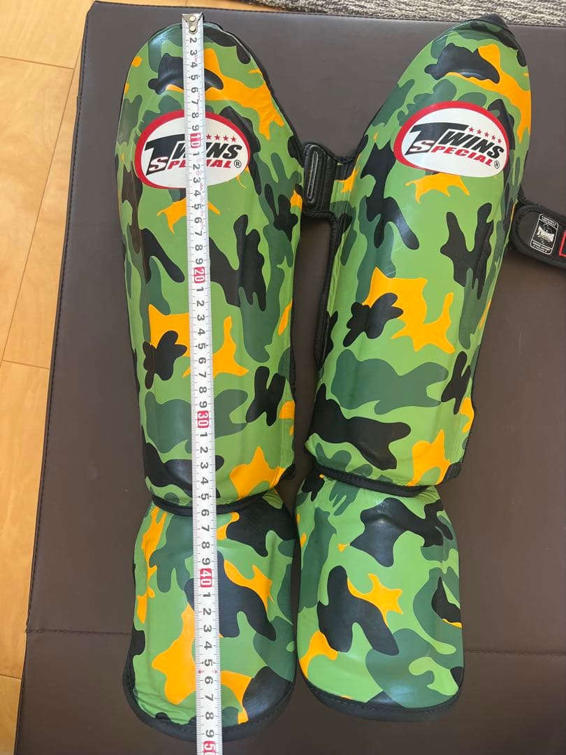 TWINS SPECIAL 膝プロテクター カモフラージュ L/R