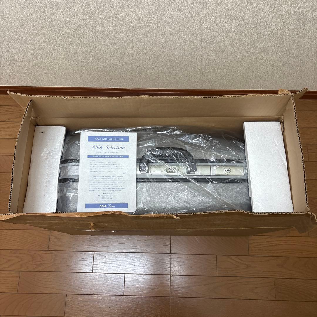 【送料無料】 ANAキャリーケース　キャスターバッグ　旅行　M サイズ　美品