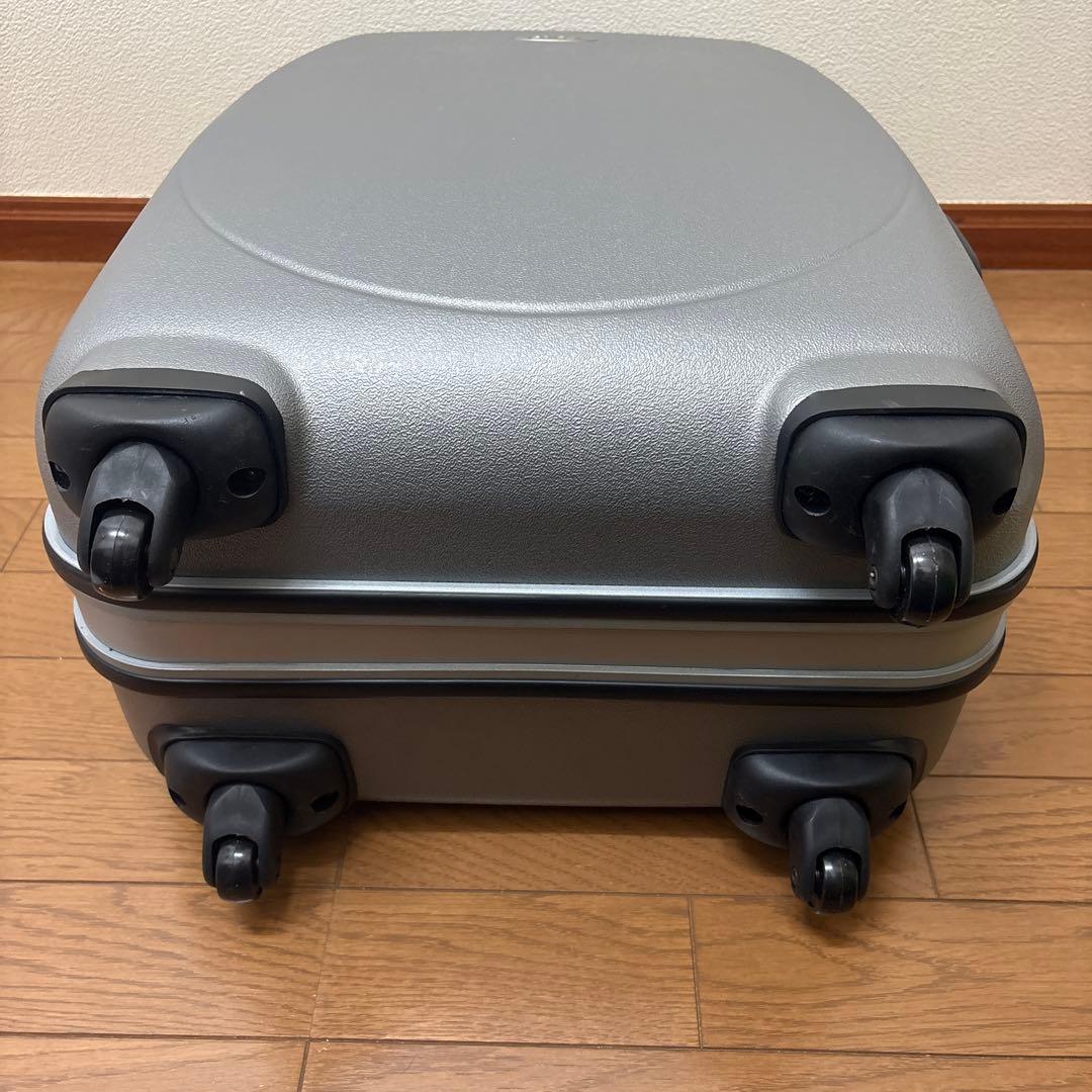 【送料無料】 ANAキャリーケース　キャスターバッグ　旅行　M サイズ　美品