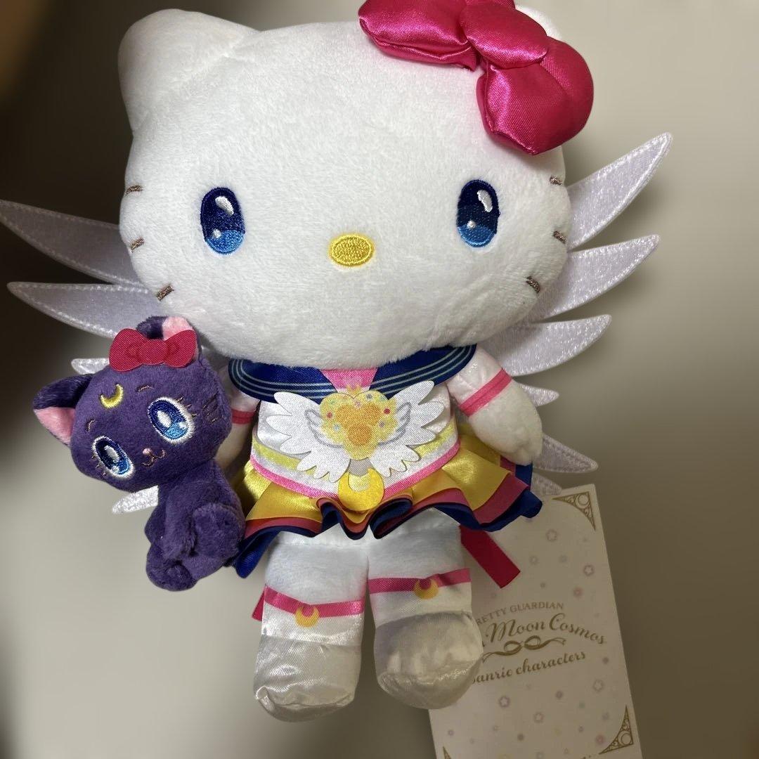ハローキティ セーラームーンコラボ ぬいぐるみ
