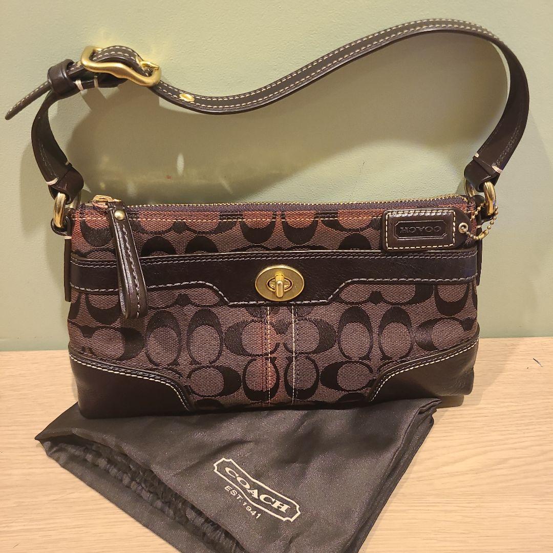 コーチ アクセサリーポーチ ワンショルダーバッグ シグネチャー ターンロック 茶