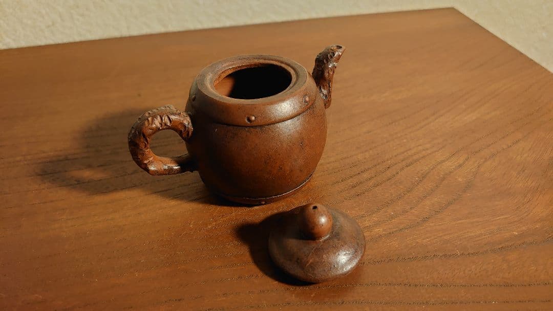 常滑　朱泥　中国美術　古玩　時代急須　１客