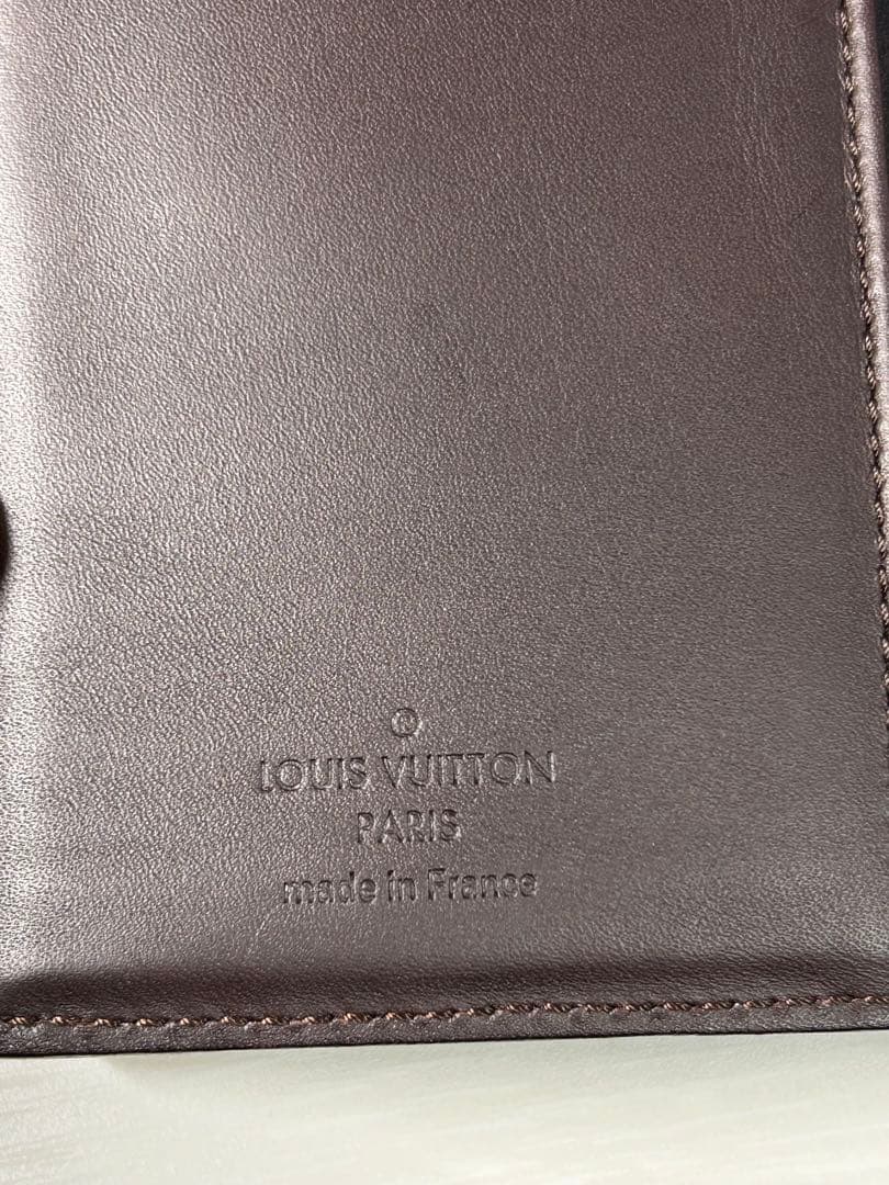 美品ヴィトン ヴェルニ ポルト フォイユ ヴィエノワ アマラント ガマ口