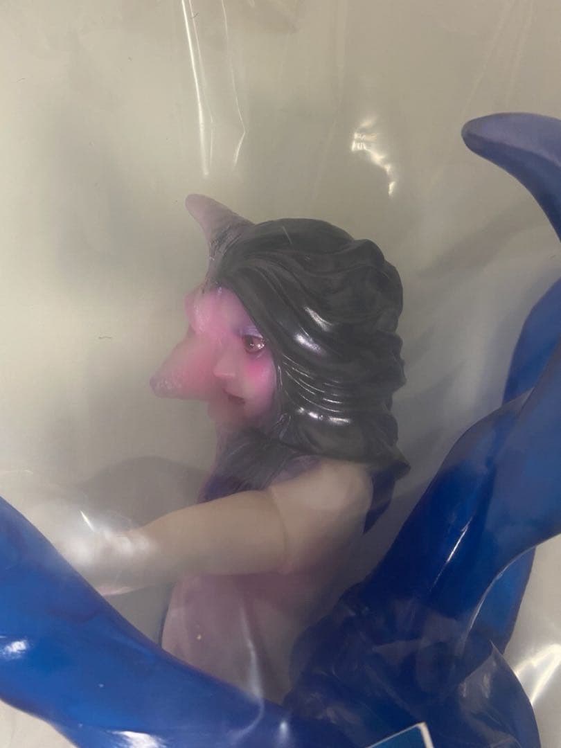 未開封新品　ヒカリトイズ 真説・物ノ怪少女 九尾　ぶる