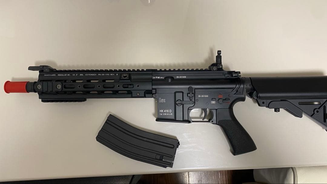 HK416D 次世代電動ガン　東京マルイ　バッテリー充電器付き