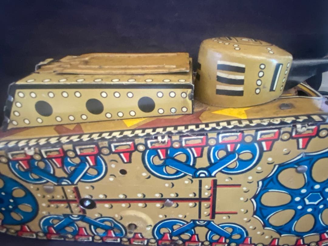 ⭐️ 希少品！ Marx toys 製 ゼンマイ式ブリキ戦車です。