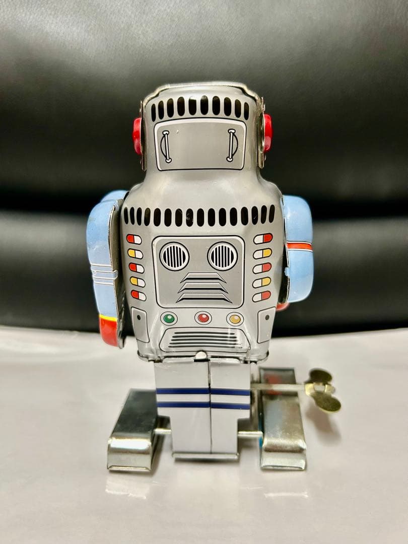 昭和レトロ　ブリキのロボット