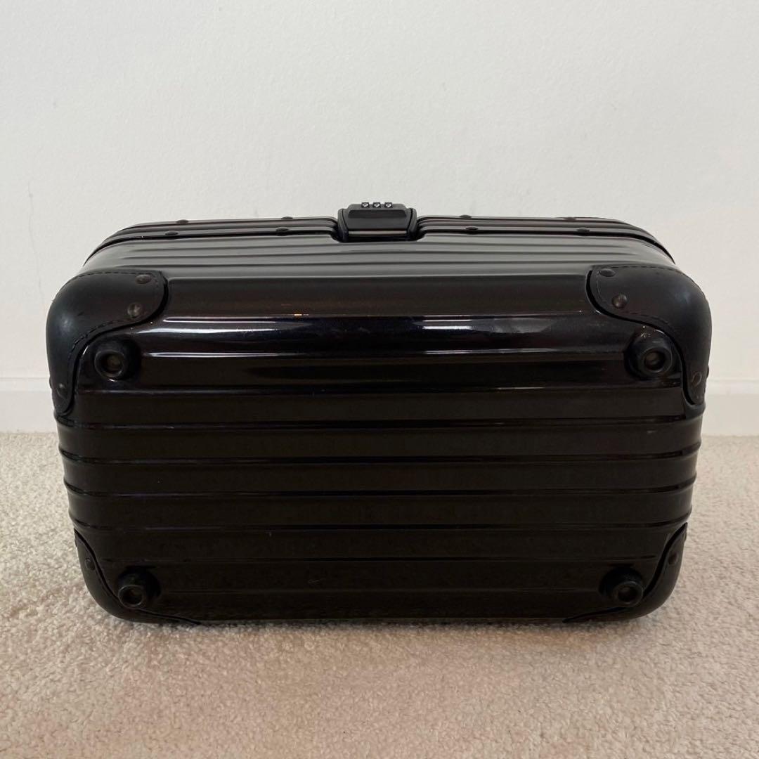 RIMOWA Samba Nova ビューティケース 18L グロスブラック