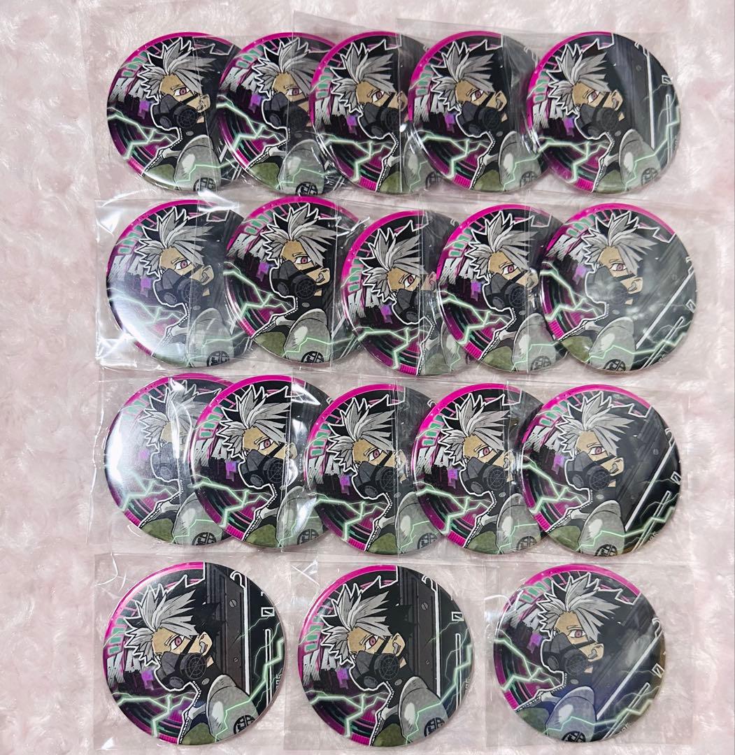 鳴海 弦　コレクション 缶バッジ 18点　怪獣8号展