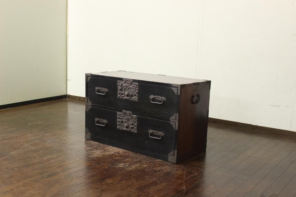 打ち出し金具！庄内箪笥 時代箪笥/チェスト/古道具/古民具/ローボード/収納