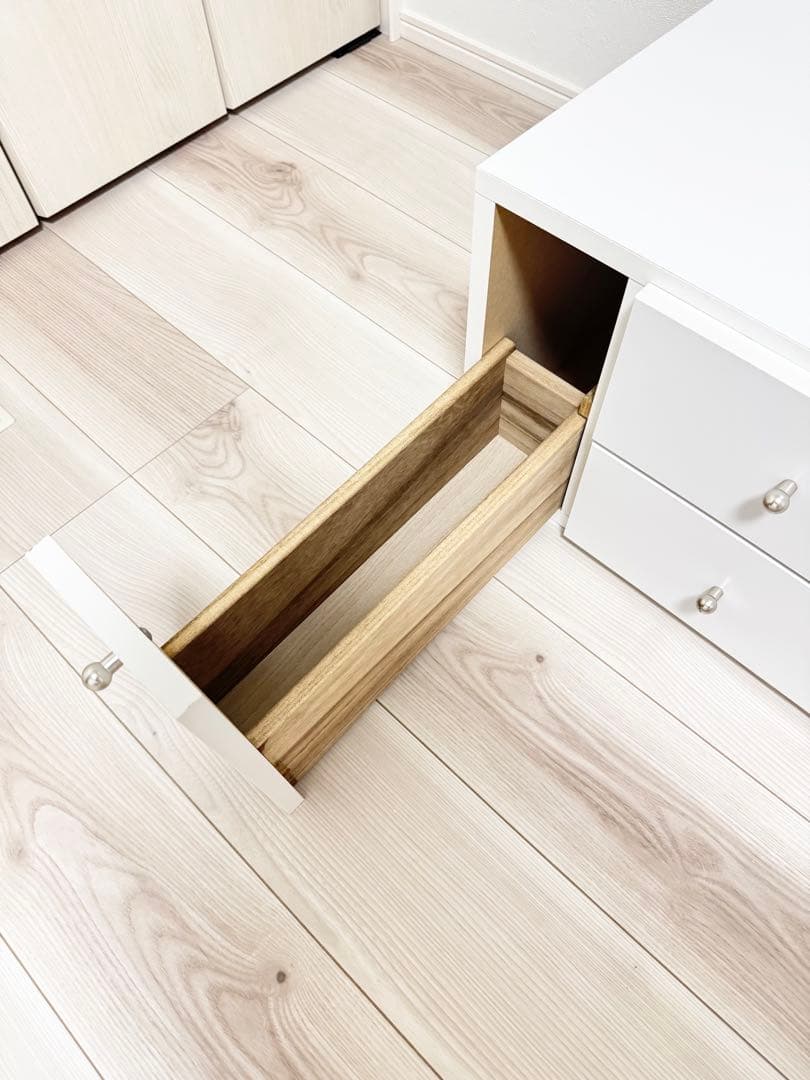 ドレッサーテーブル 鏡台 化粧台 伸縮式 コンセント付き ホワイト