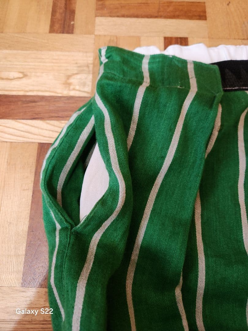 キャピタルパンツ