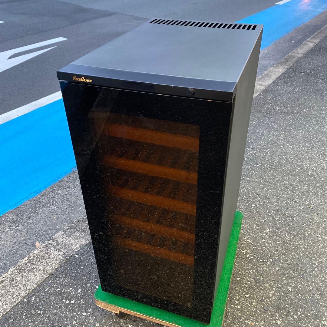 人気のエクセレンスワインセラー 18本収納￼