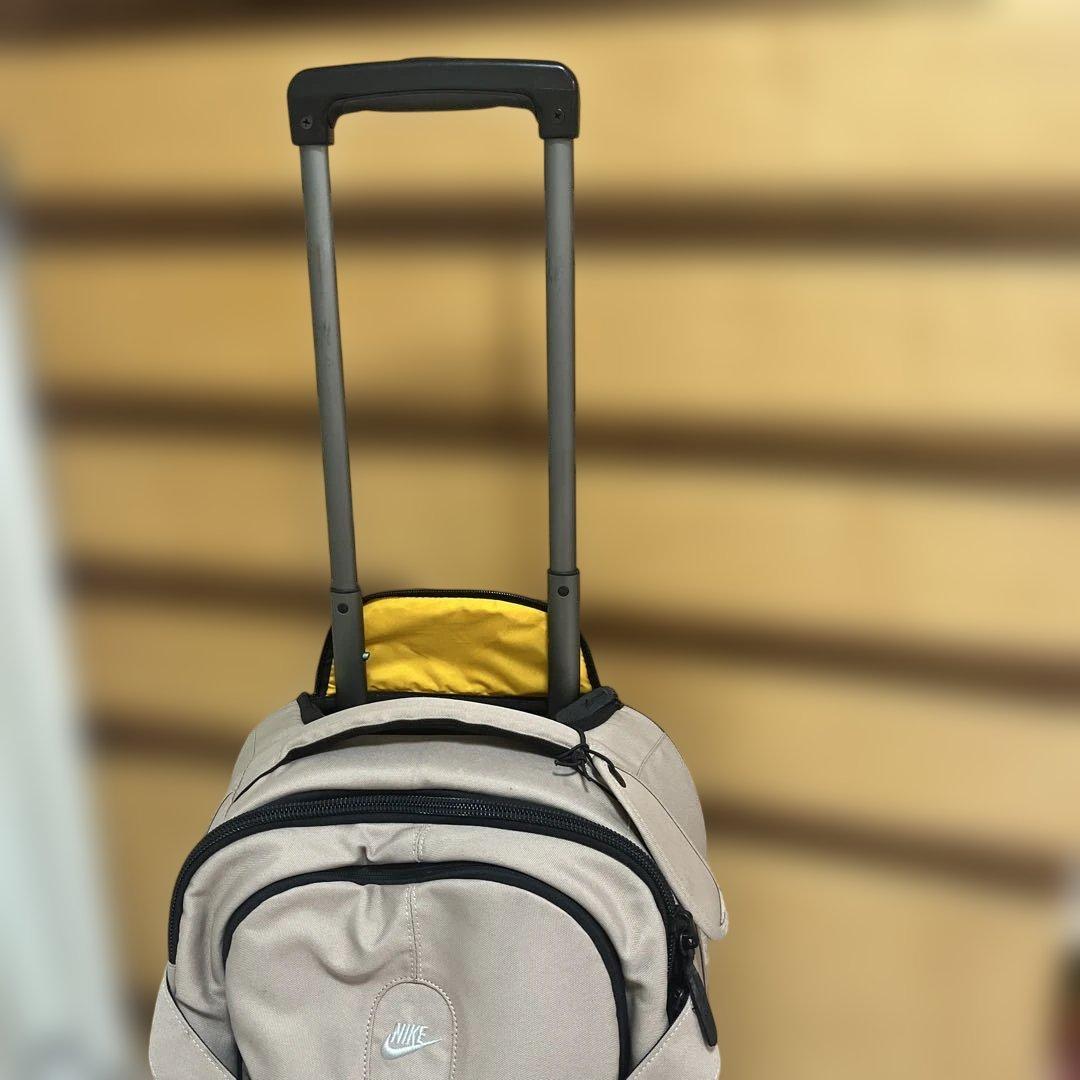 NIKE キャリーケース