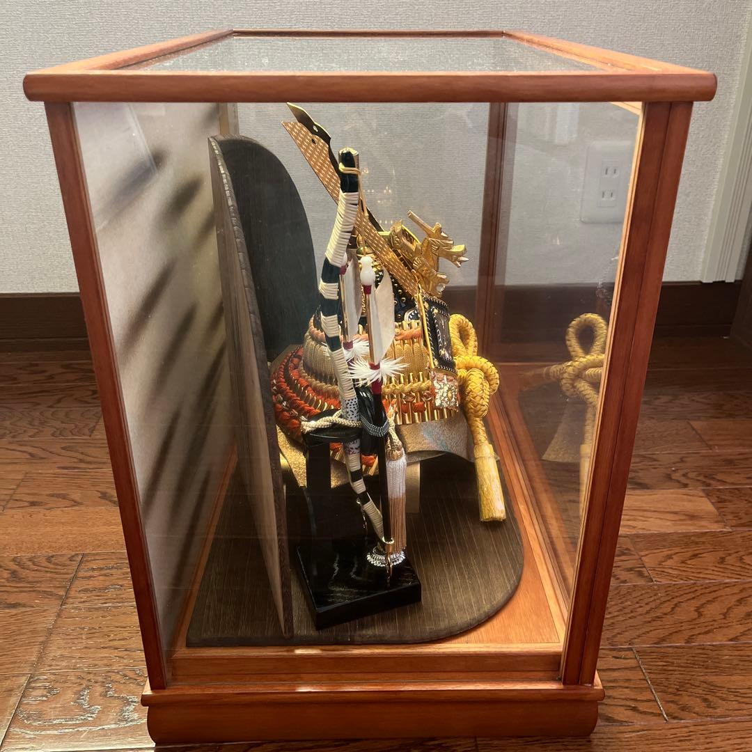 五月人形 兜 ガラスケース入り