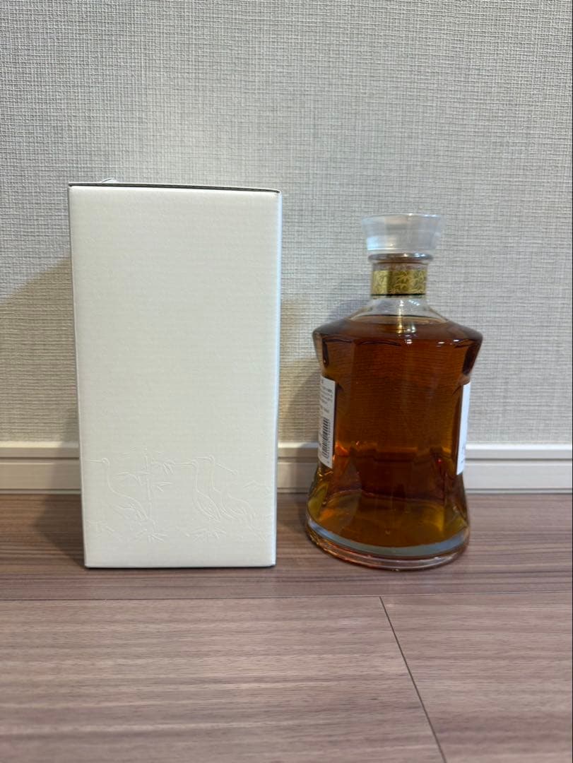 ニッカウイスキー 鶴 箱付き