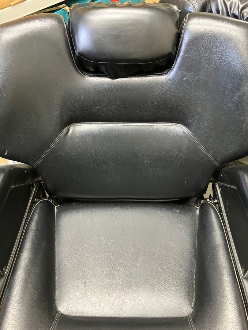 タカラベルモント理容椅子プライムハイテクノ オートリターン中古【デザイン違い】③