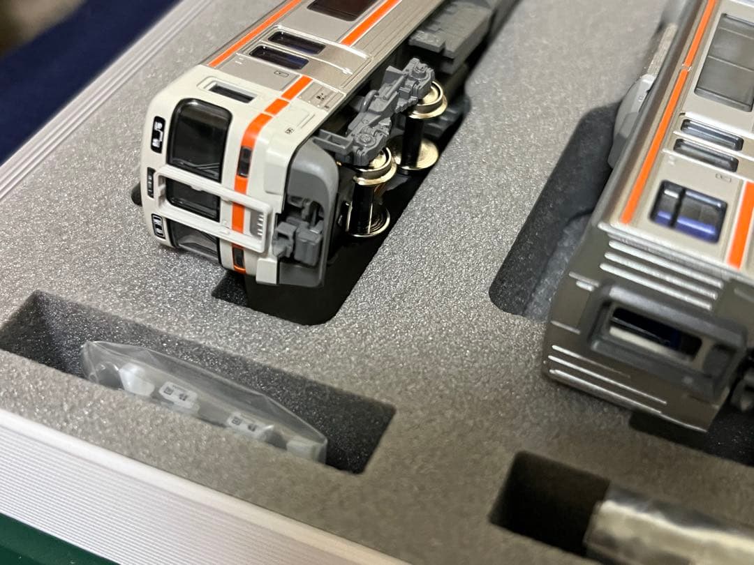 KATO10-1862 211系+311系-2600番台　東海本線６両セット美品