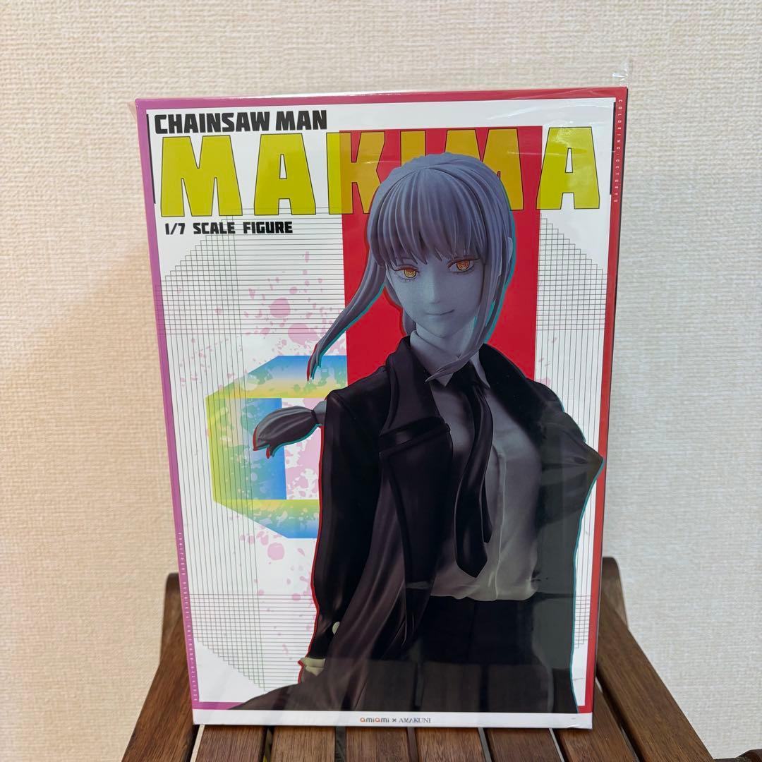 マキマ チェンソーマン 1/7 フィギュア AMAKUNI