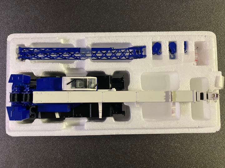 タダノ　TADANO GR800EX ラフテレーンクレーン　スケールモデル