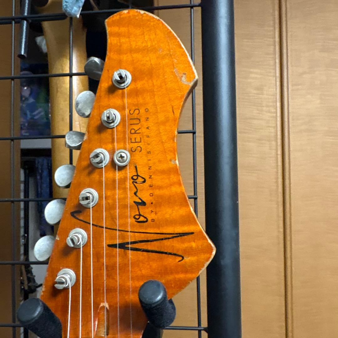 早い者勝ち Novo Serus Tエレキギター サンバースト