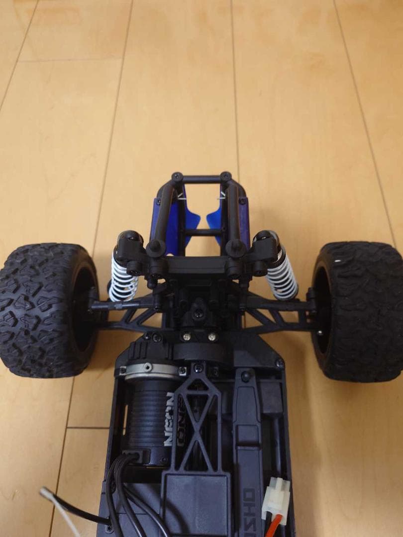 【部品どり用】2015年製　京商　MAD BUG 電動ラジコンカー