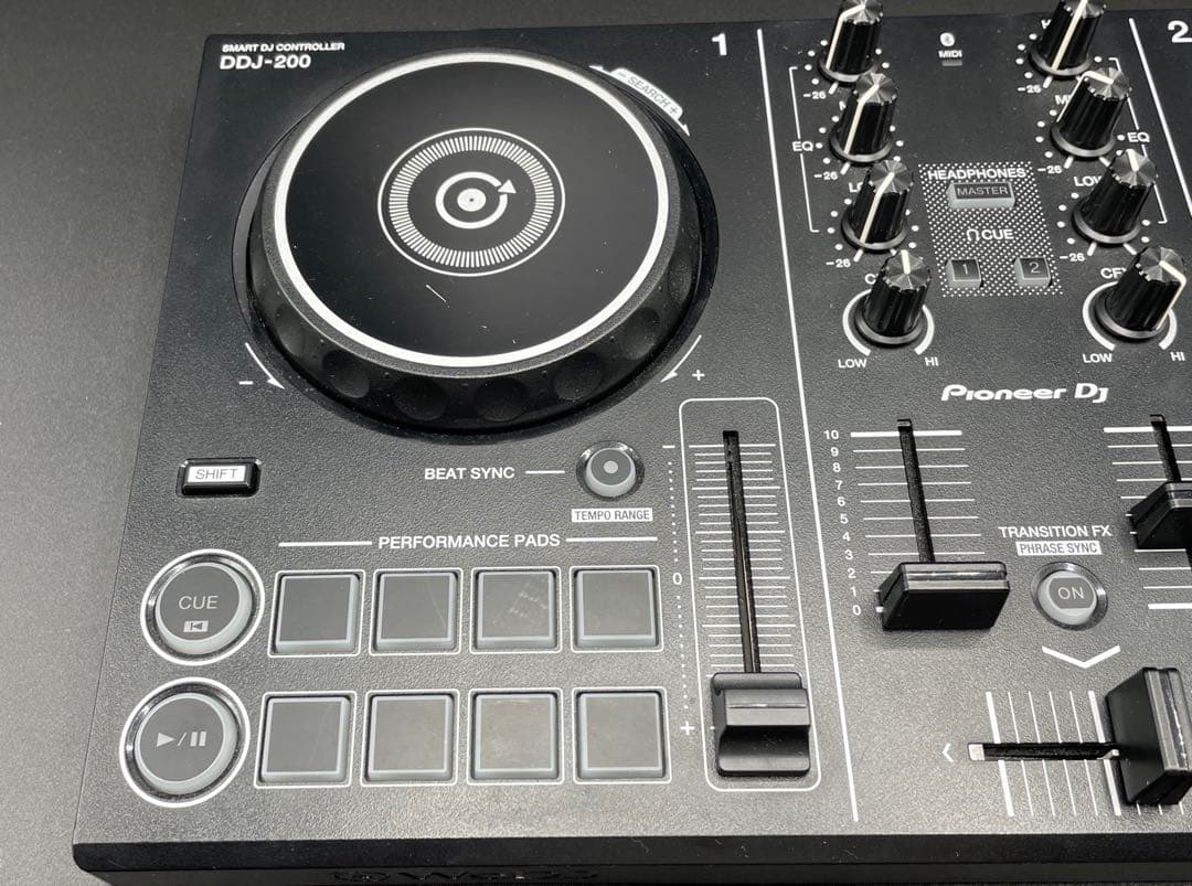 Pioneer DJ DDJ-200 コントローラー