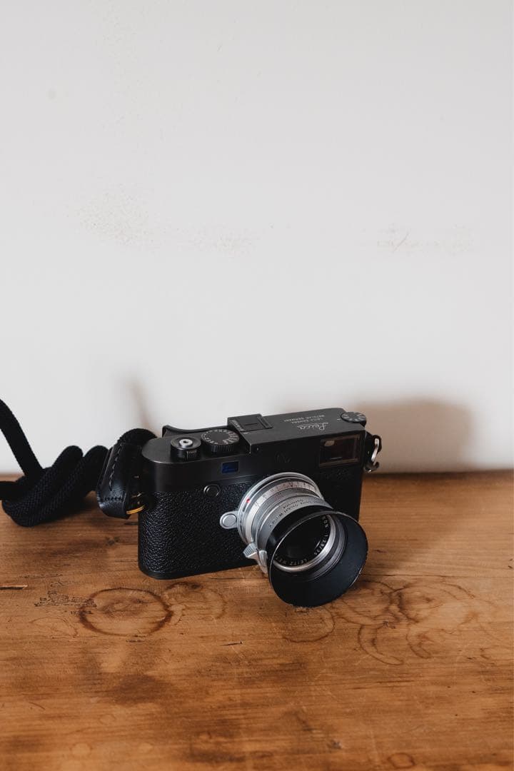 LEICA Summaron 35mm f2.8 ズマロンレンズフード付き