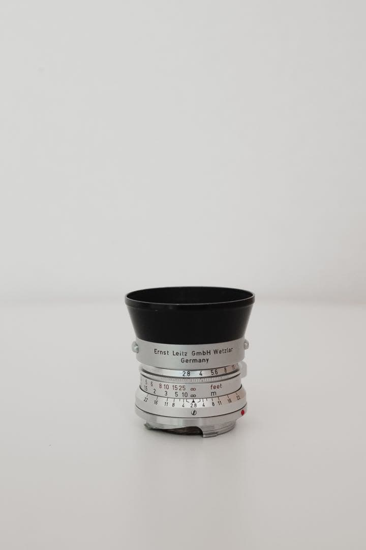 LEICA Summaron 35mm f2.8 ズマロンレンズフード付き