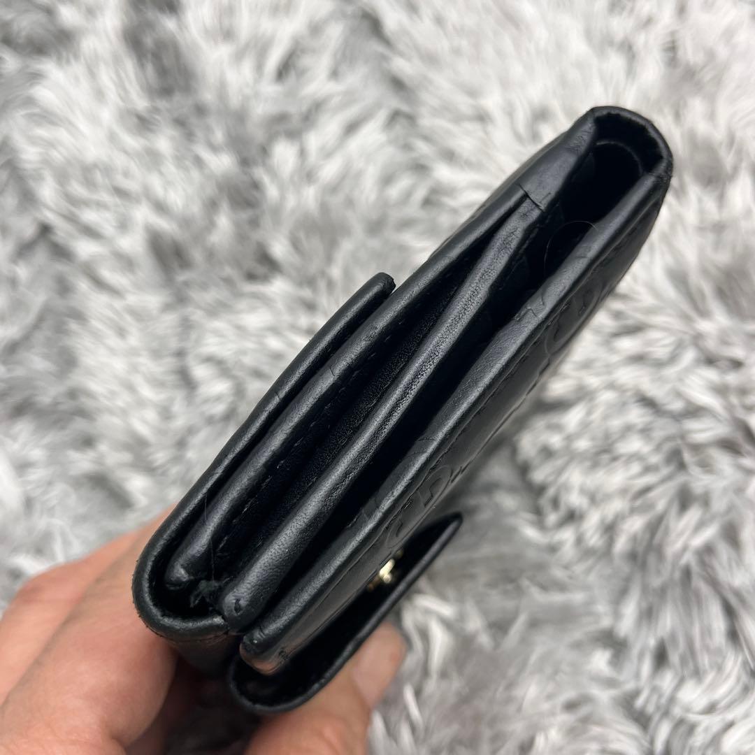 グッチ　シマ　折り財布　ロゴプレート　ブラック　　メンズ　レディース